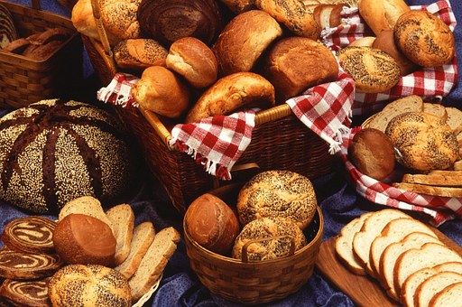 breads-387544__340